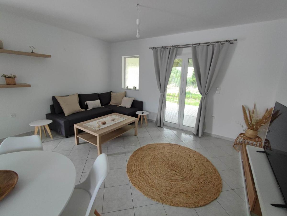 Elia Small Paradise Kosz Kültér fotó